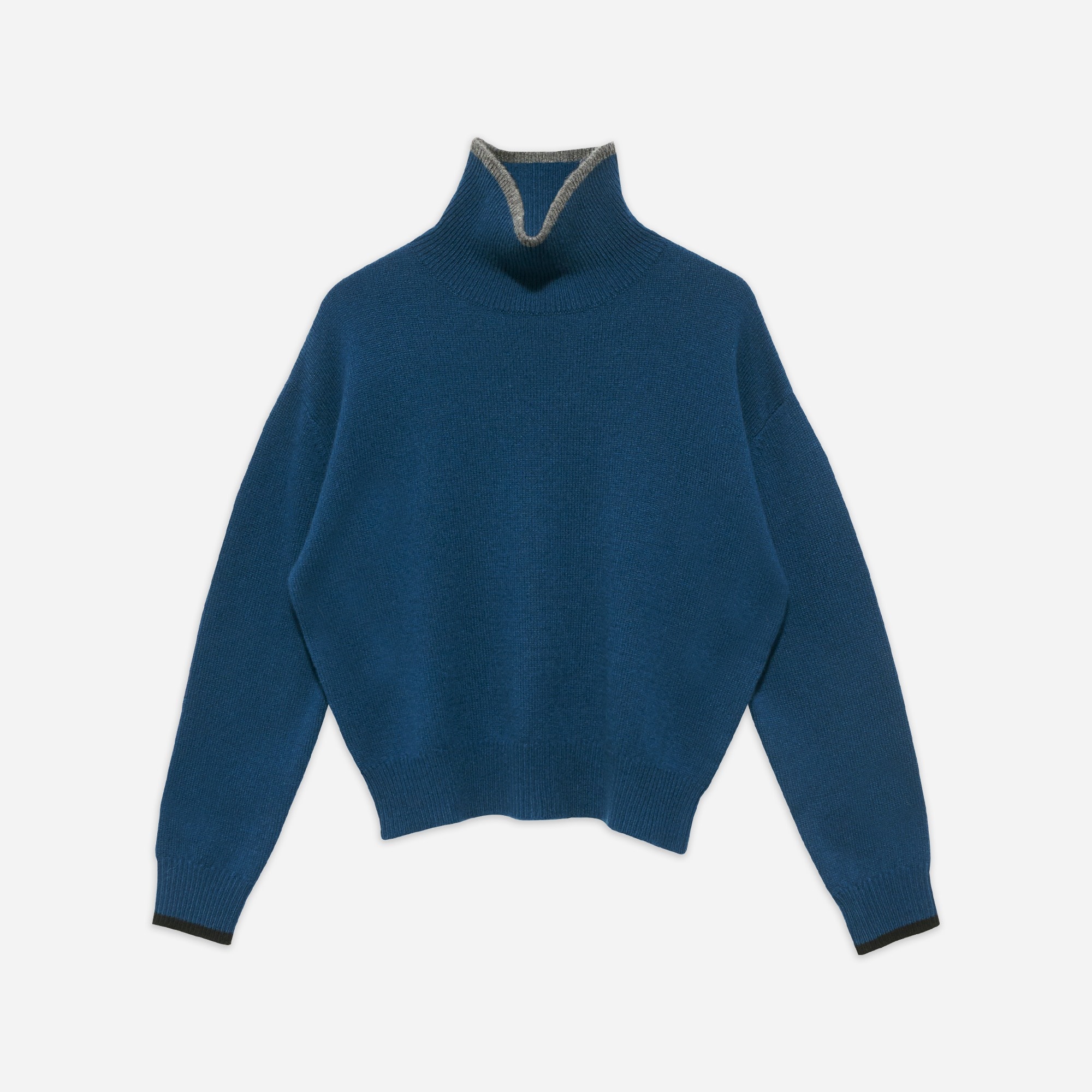 DEMYLEE New York™ Hannes Turtleneck Sweater For Women