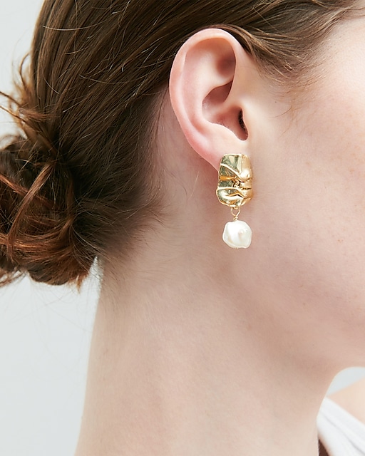  Odette New York&reg; fender pearl earrings