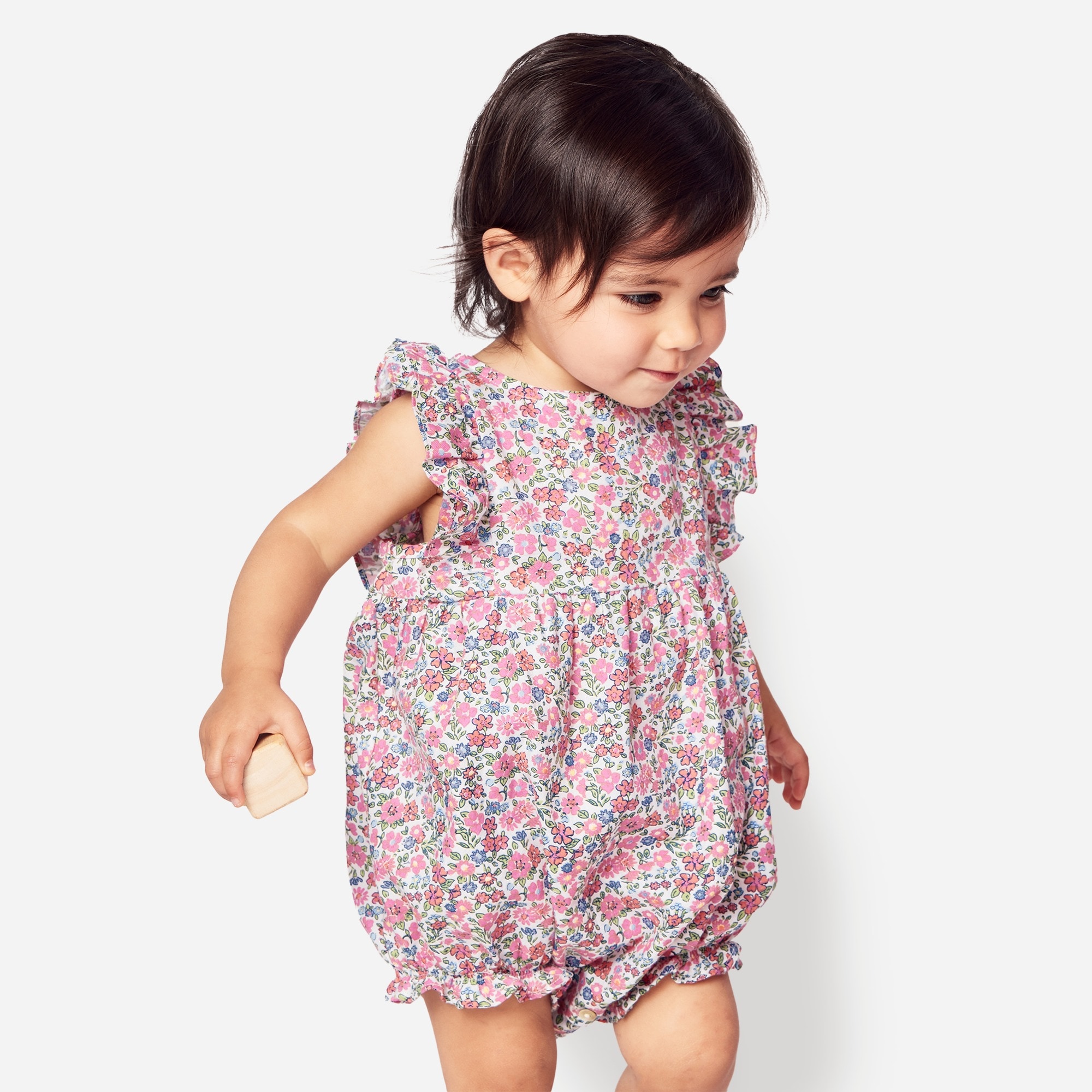 Petite Plume infants ruffle romper 50$