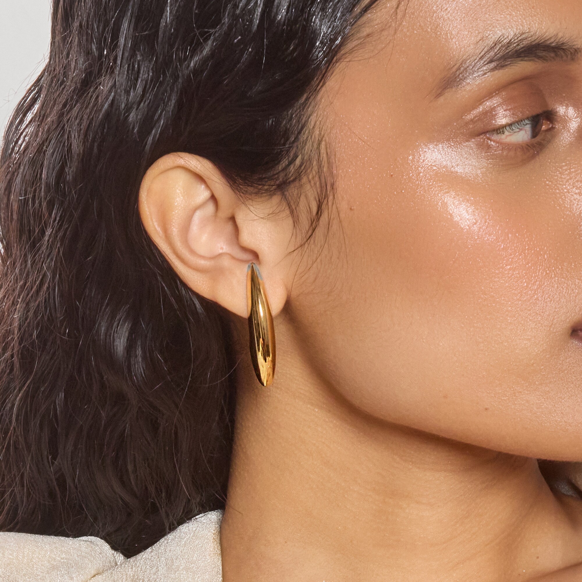 Lady Grey demi earrings