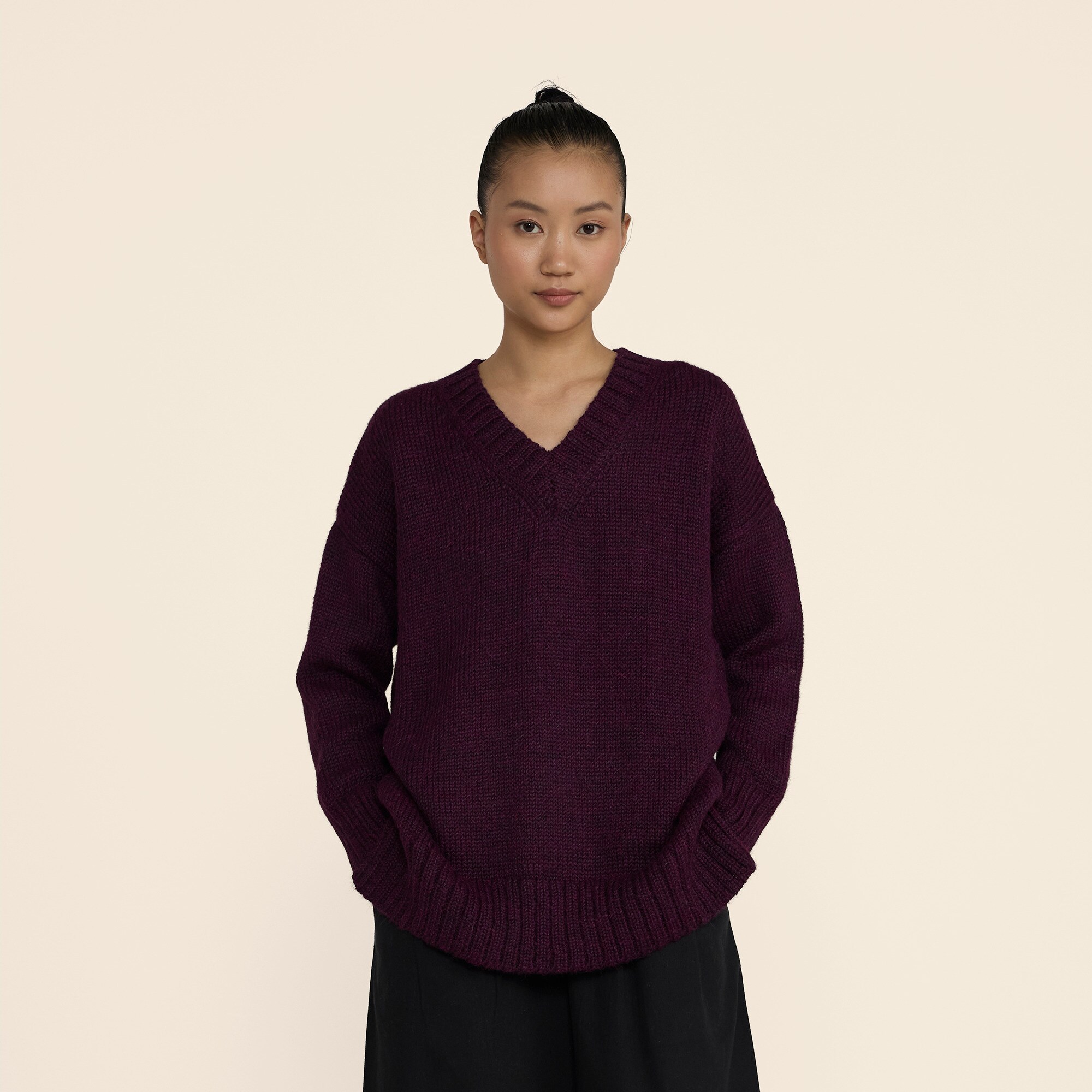 LAUDE the Label oversized V-neck sweater