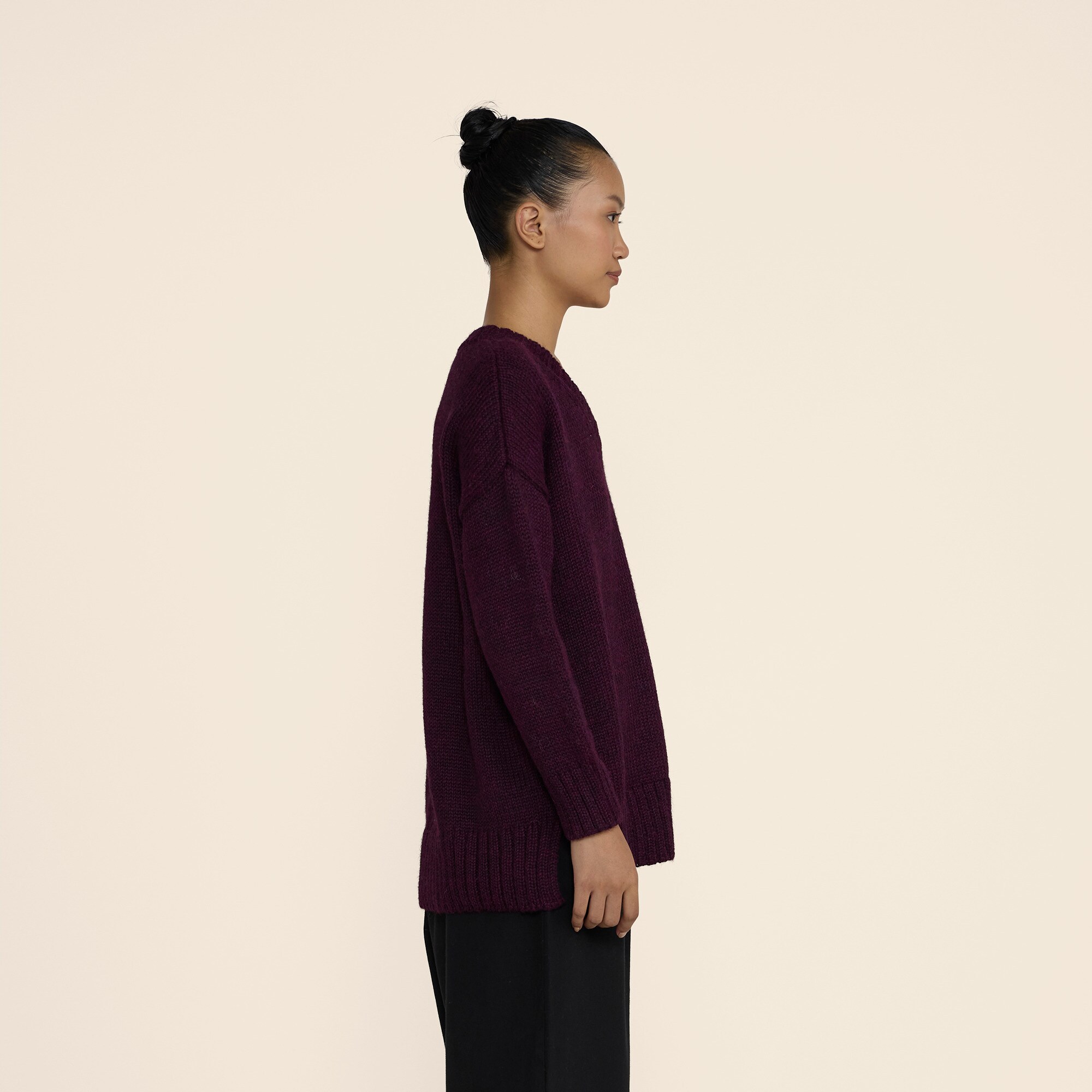 LAUDE the Label oversized V-neck sweater